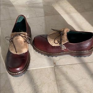 Leather shoes with fur trim size 36